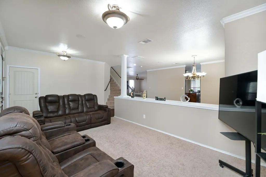 6737 Riverwood Live Oak TX 78233