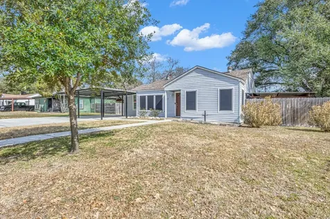 1517 Oakview Street Bryan TX 77802