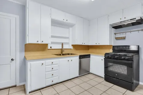 1517 Oakview Street Bryan TX 77802