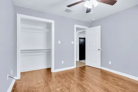 1517 Oakview Street Bryan TX 77802