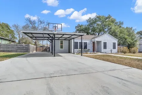 1517 Oakview Street Bryan TX 77802