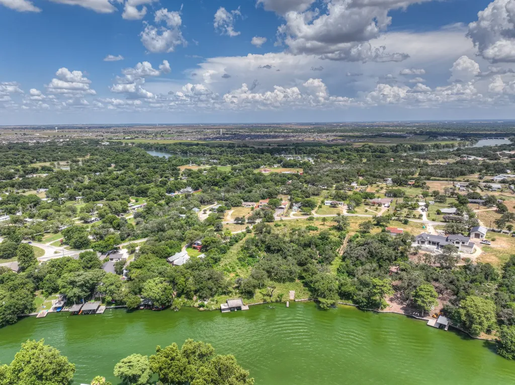 580 E Zipp Road New Braunfels TX 78130