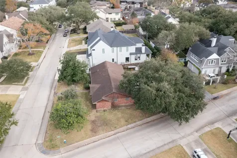 3647 Aberdeen Way Houston TX 77025