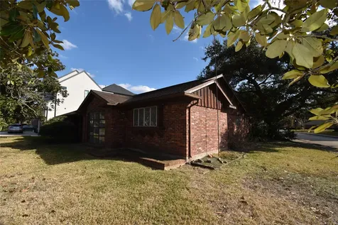 3647 Aberdeen Way Houston TX 77025