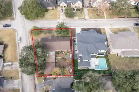 3647 Aberdeen Way Houston TX 77025
