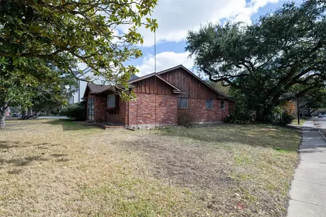 3647 Aberdeen Way Houston TX 77025