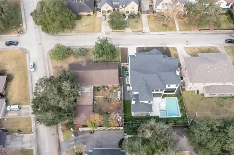 3647 Aberdeen Way Houston TX 77025