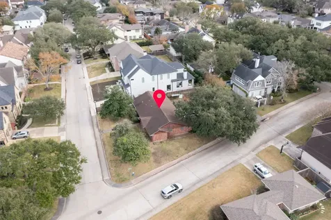 3647 Aberdeen Way Houston TX 77025
