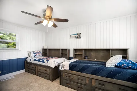 169 N County Road 4945 Etoile TX 75944