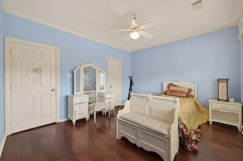 37 Greensward Lane Sugar Land TX 77479