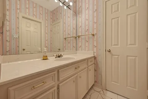 37 Greensward Lane Sugar Land TX 77479