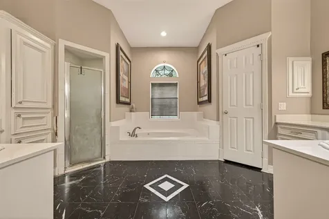 37 Greensward Lane Sugar Land TX 77479