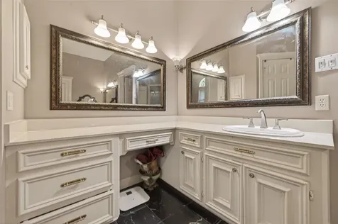 37 Greensward Lane Sugar Land TX 77479