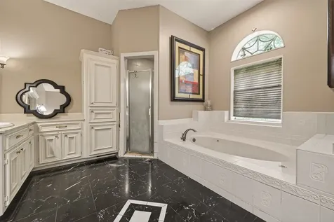 37 Greensward Lane Sugar Land TX 77479