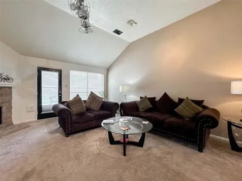 16747 Square Rigger Lane Friendswood TX 77546
