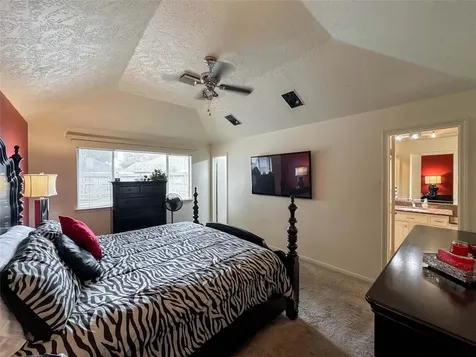 16747 Square Rigger Lane Friendswood TX 77546