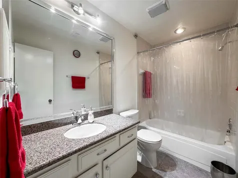 16747 Square Rigger Lane Friendswood TX 77546