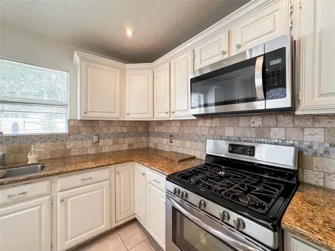 16747 Square Rigger Lane Friendswood TX 77546