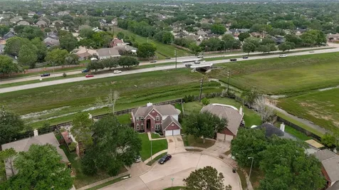4227 N Webber Drive Pearland TX 77584