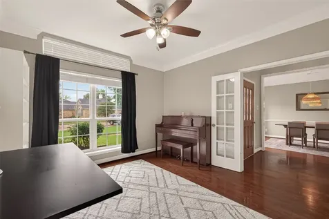 4227 N Webber Drive Pearland TX 77584