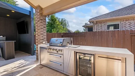 8914 Stonebriar Creek Crossing Tomball TX 77375