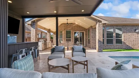 8914 Stonebriar Creek Crossing Tomball TX 77375