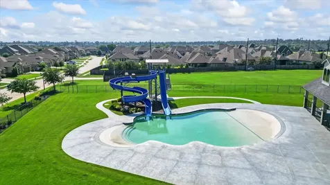 8914 Stonebriar Creek Crossing Tomball TX 77375