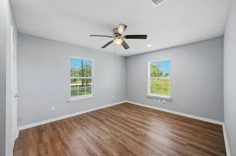 5800 Los Angeles Street Houston TX 77026