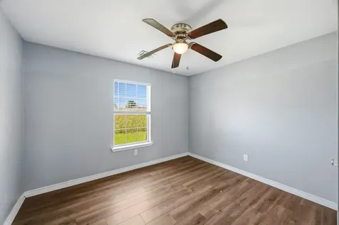 5800 Los Angeles Street Houston TX 77026