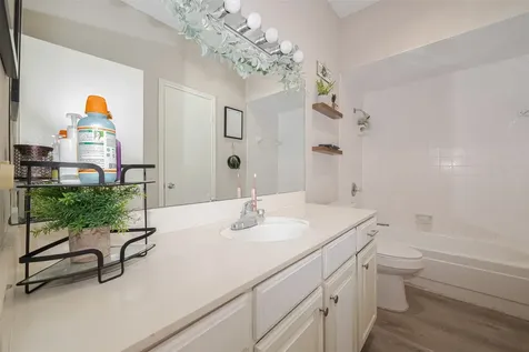 2475 Underwood Street 381 Houston TX 77030