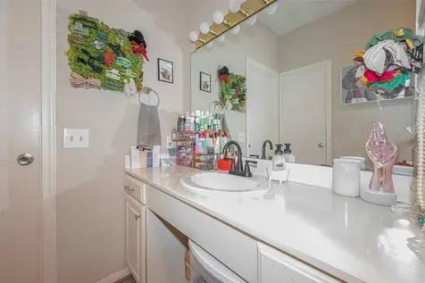 2475 Underwood Street 381 Houston TX 77030