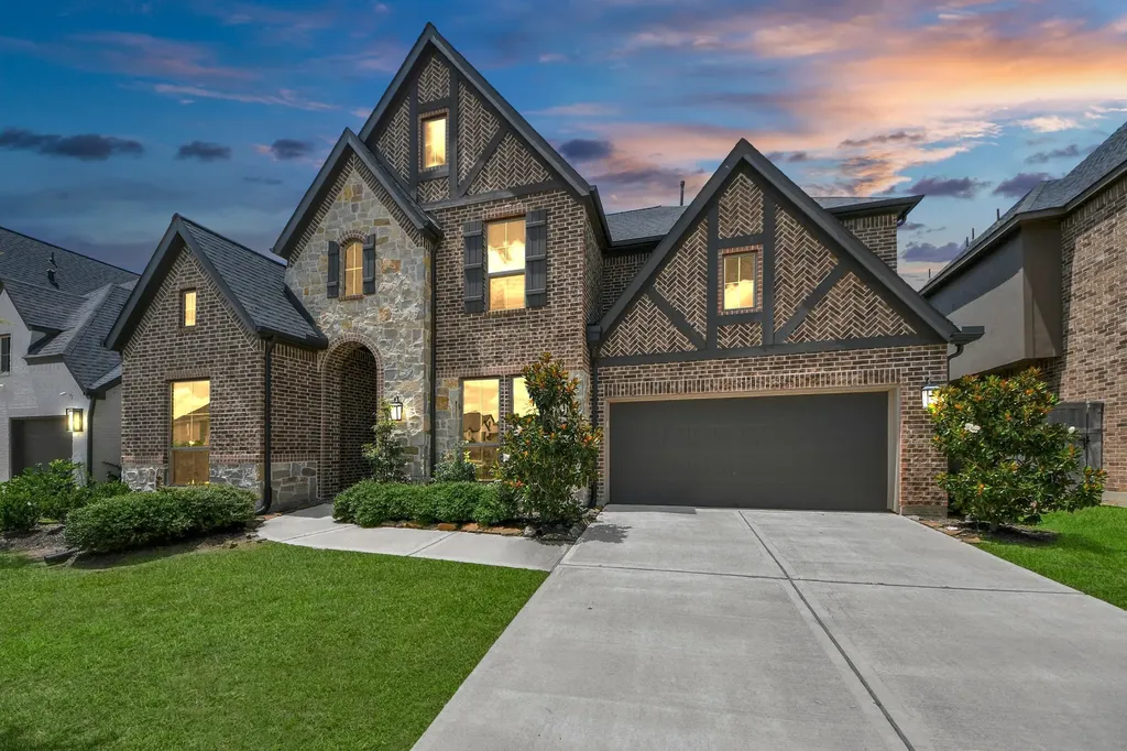 28907 Ridge Valley Court Fulshear TX 77441