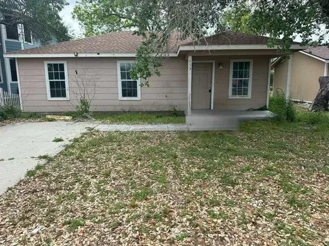 453 N Mccampbell Street Aransas Pass TX 78336