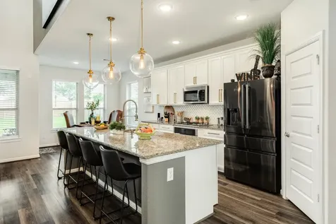 10306 Aldrin Drive Rosharon TX 77583