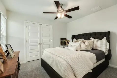 10306 Aldrin Drive Rosharon TX 77583