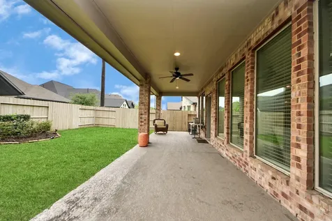 2242 Bayleaf Manor Drive Manvel TX 77578