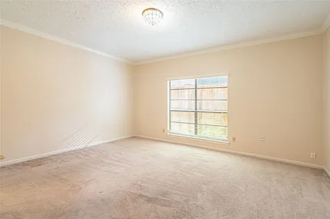 2306 Potomac Drive B Houston TX 77057