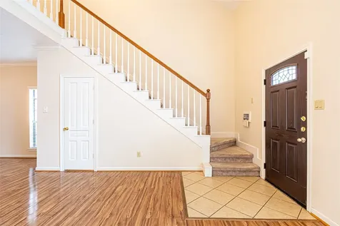 2306 Potomac Drive B Houston TX 77057