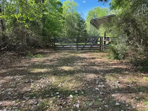 10586 Holland Road Kountze TX 77625