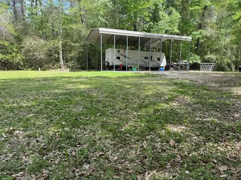 10586 Holland Road Kountze TX 77625