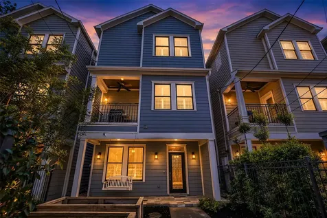 236 E Woodland Street Houston TX 77009