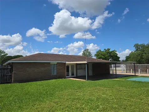 830 Hollycrest Drive Channelview TX 77530