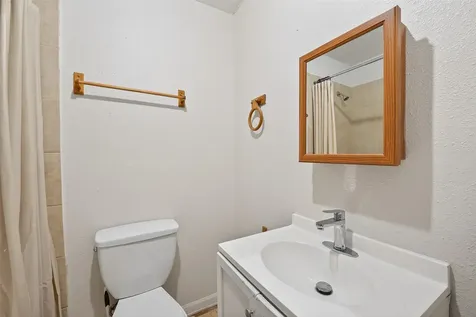 7742 Park Place Boulevard 4 Houston TX 77087