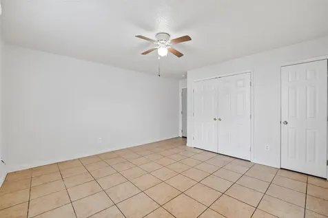 7742 Park Place Boulevard 4 Houston TX 77087
