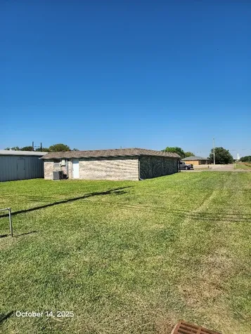 1301 N Avenue H Freeport TX 77541