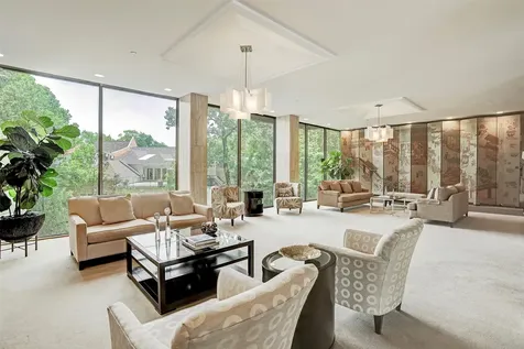 49 Briar Hollow Lane 1704 Houston TX 77027