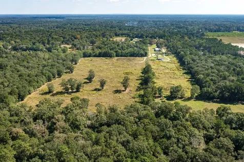 480 County Road 3310 Cleveland TX 77327