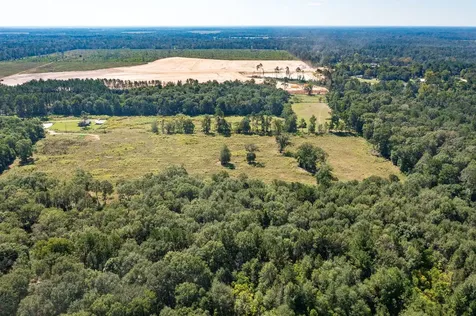 480 County Road 3310 Cleveland TX 77327