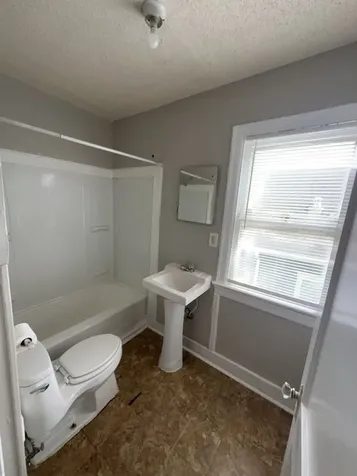 1552 Lombardy Street 4 Houston TX 77023