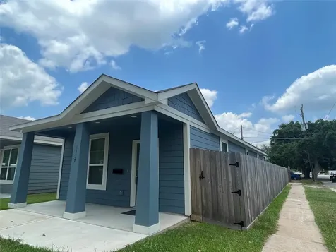 1137 4th Street Rosenberg TX 77471